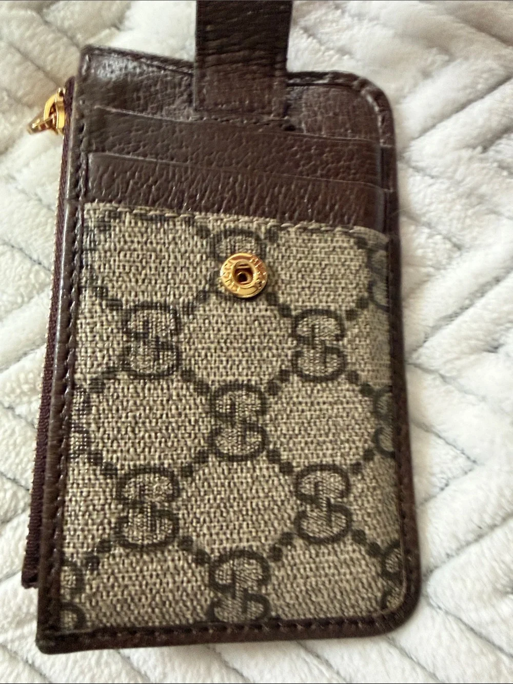 Gucci classic gg